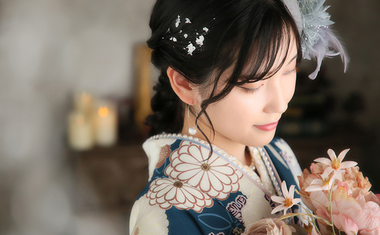 袴姿の女性のヘアスタイルのアップ