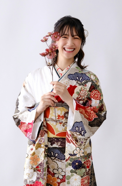 振袖姿の女性